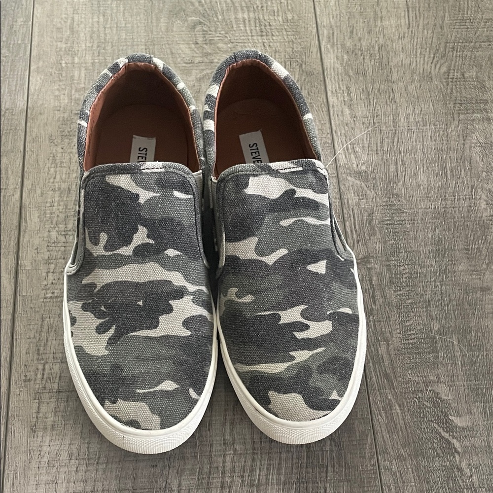 Steve Madden Black and White Camouflage Slip-On Sneakers